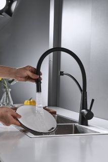 Смеситель для кухни Shevanik S743H-3 чёрный Смеситель для кухни Shevanik S743H-3 чёрный