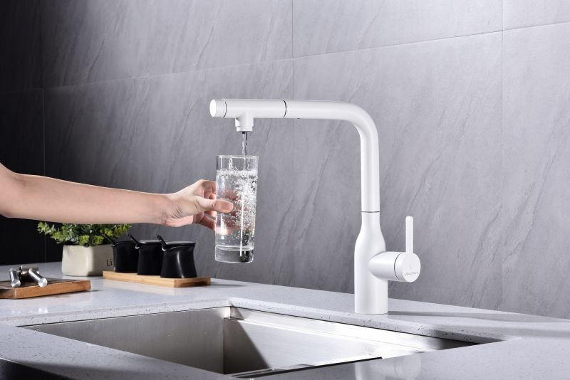 Смеситель для кухни Paulmark Viper Vi213105-431 белый матовый