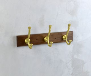 Планка с тремя крючками Bronze de Luxe FOREST 10708G, матовое золото Планка с тремя крючками Bronze de Luxe FOREST 10708G, матовое золото