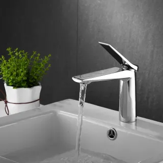 Смеситель для раковины Shevanik S8401 хром Смеситель для раковины Shevanik S8401 хром