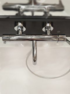 Смеситель для ванны AltroBagno Unione 0220 Cr хром Смеситель для ванны AltroBagno Unione 0220 Cr хром