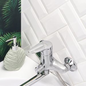 Смеситель для ванны с душем BOOU B8282-45F хром