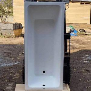 Ванна чугунная Vinsent Veron Square VSQ1407045 140x70см без отверстий для ручек