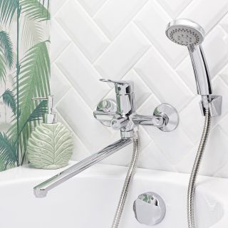 Смеситель для ванны с душем BOOU B8290-18F хром Смеситель для ванны с душем BOOU B8290-18F хром