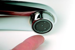 Смеситель Ravak Suzan-SN 022.00/150 X070004 для ванны Смеситель Ravak Suzan-SN 022.00/150 X070004 для ванны