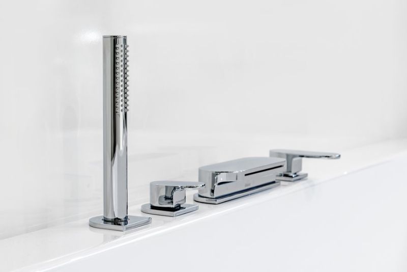 Смеситель Ravak Chrome CR 025.00 X070073 на борт ванны