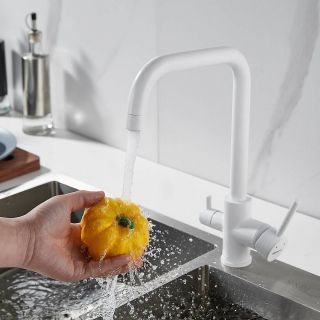 Смеситель для кухни Shevanik S228C с подключением фильтра белый Смеситель для кухни Shevanik S228C с подключением фильтра белый