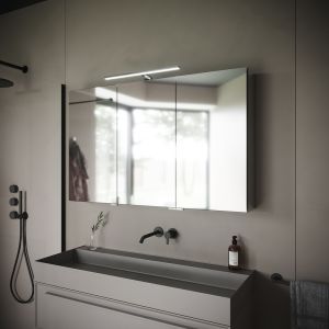 Зеркальный шкаф с подсветкой Sancos Hilton Z1200 120см белый
