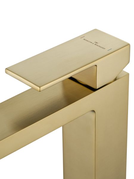 Смеситель для раковины Wonzon & Woghand Cube WW-88139016-BG брашированное золото