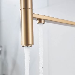 Смеситель для кухни с гибким изливом и подключением фильтра Maretti Calabria GOLD CAG31RGF18, золотой сатин Смеситель для кухни с гибким изливом и подключением фильтра Maretti Calabria GOLD CAG31RGF18, золотой сатин