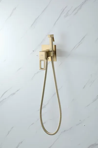 Гигиенический душ со смесителем Gappo G7217-3 золотой сатин