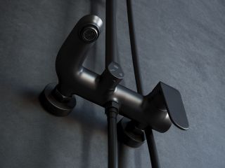 Душевая стойка Laguraty 7000 с изливом чёрный матовый Душевая стойка Laguraty 7000 с изливом чёрный матовый
